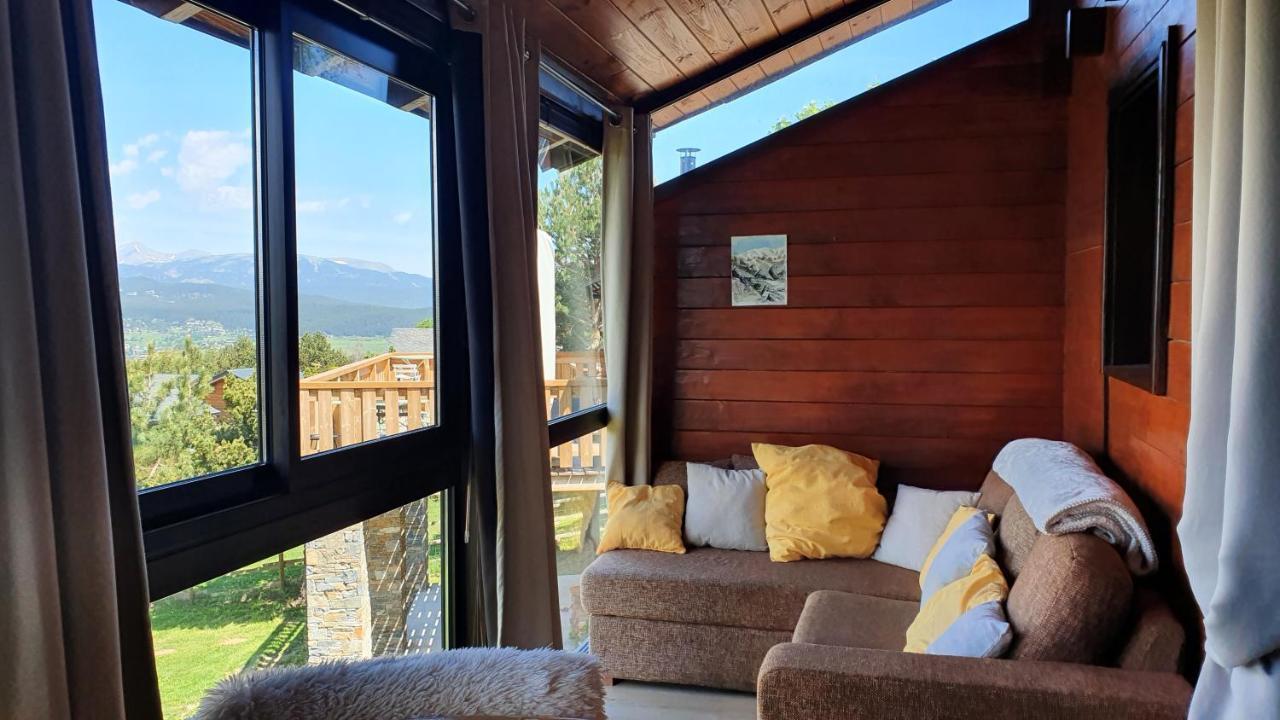Chalet Les Sorbiers: Pyrenees Retreat with Garden and Ski Access Eyne Exterior photo